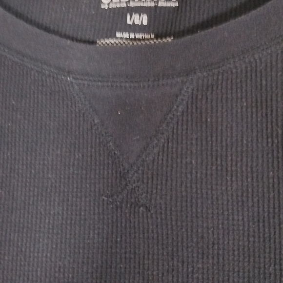 Thermal Long Sleeve Black Top Size L - Picture 3 of 5